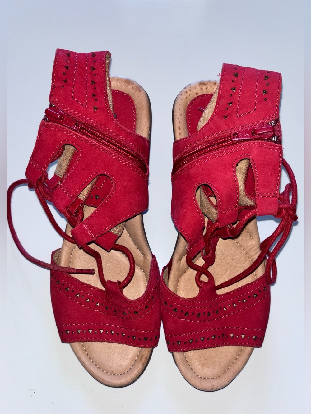 Earth Sandals - Picture 2 of 14